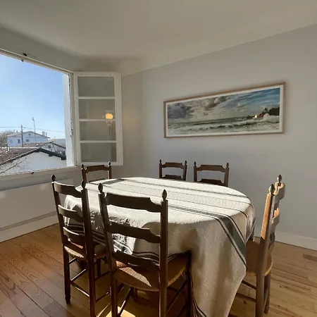 Superb Full Of Charm With Terrace 2ch 5min From The Lighthouse Lägenhet *